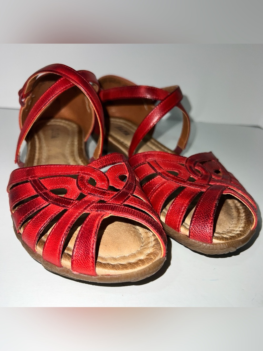 JAFA Red Leather Strappy Caged Flat Sandals Huarache Style Women's Size 39 / 8.5 - Picture 6 of 16